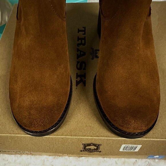 NWT Trask Suede and Leather Ankle Boots - Size 7.5 - Picture 6 of 10